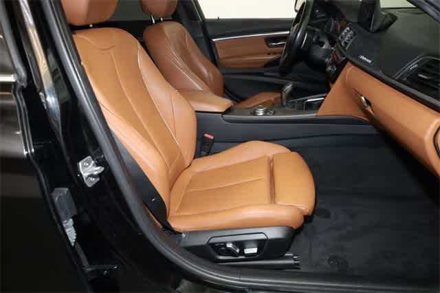 Thumbnail: 2016 BMW 3 Series - 20