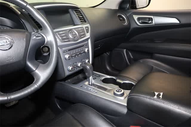 Thumbnail: 2017 Nissan Pathfinder - 23