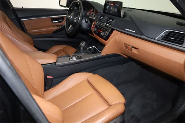 Thumbnail: 2016 BMW 3 Series - 19