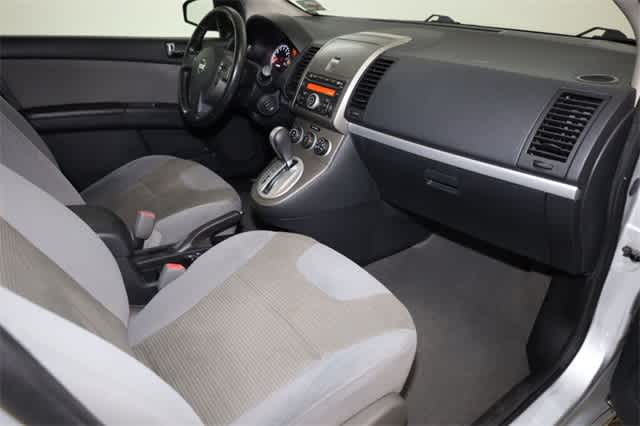 Thumbnail: 2012 Nissan Sentra - 19