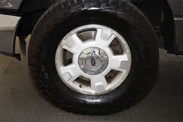 Thumbnail: 2014 Ford F-150 - 32