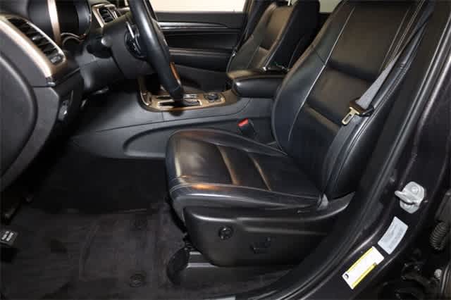 Thumbnail: 2017 Jeep Grand Cherokee - 15