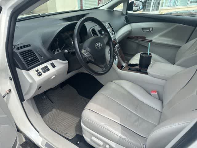 Thumbnail: 2009 Toyota Venza - 14