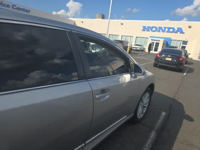 Thumbnail: 2015 Toyota Venza - 13