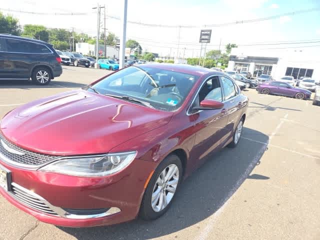 Thumbnail: 2016 Chrysler 200 - 1