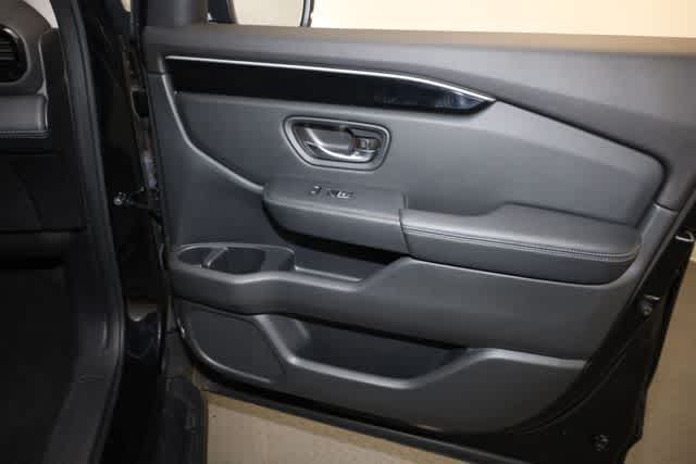 Thumbnail: 2023 Honda Pilot - 23