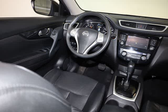Thumbnail: 2015 Nissan Rogue - 24