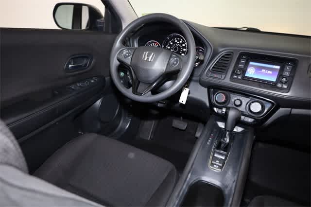 Thumbnail: 2017 Honda HR-V - 16