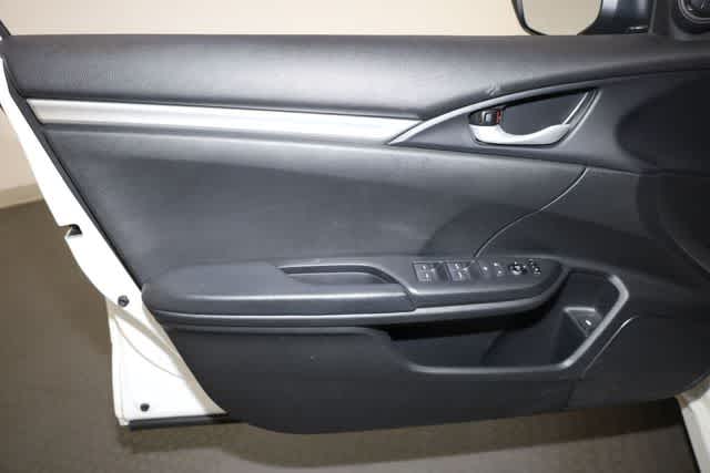 Thumbnail: 2019 Honda Civic - 12