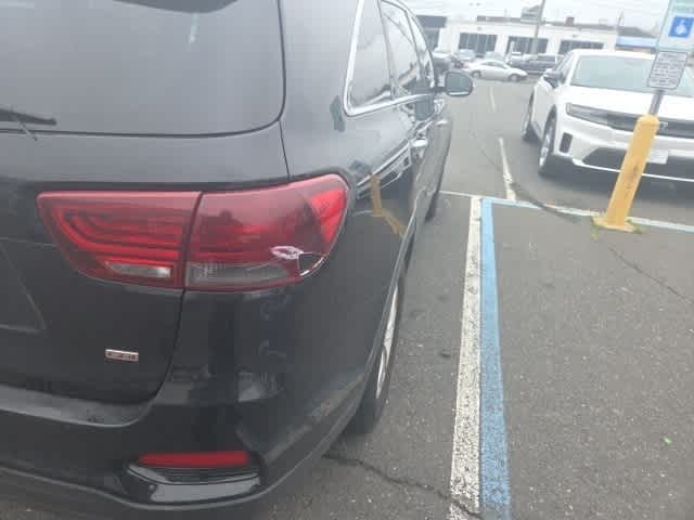 2019 Kia Sorento LX 10