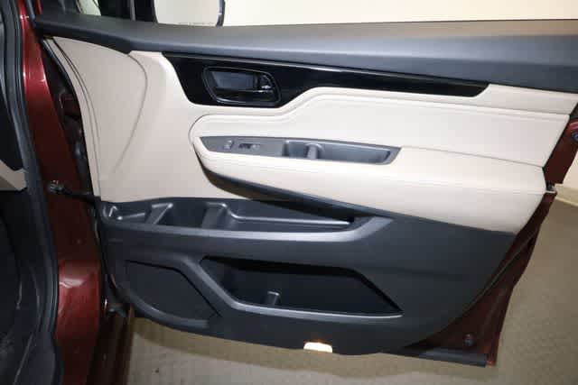 Thumbnail: 2018 Honda Odyssey - 22