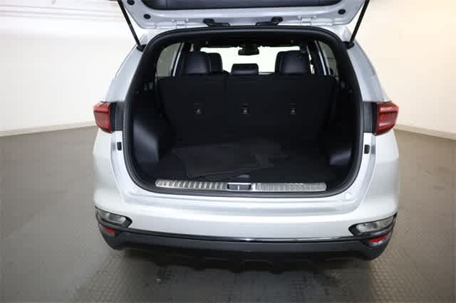 Thumbnail: 2022 Kia Sportage - 36