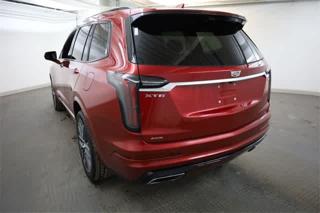 Thumbnail: 2022 Cadillac XT6 - 5