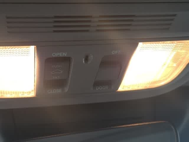 Thumbnail: 2018 Honda Accord - 29