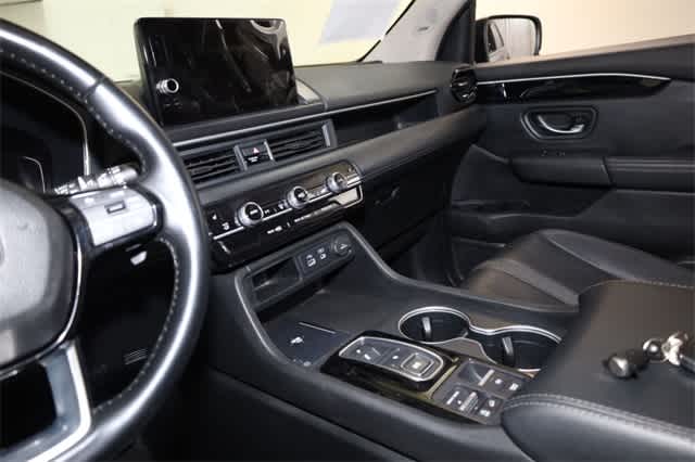 Thumbnail: 2024 Honda Pilot - 23