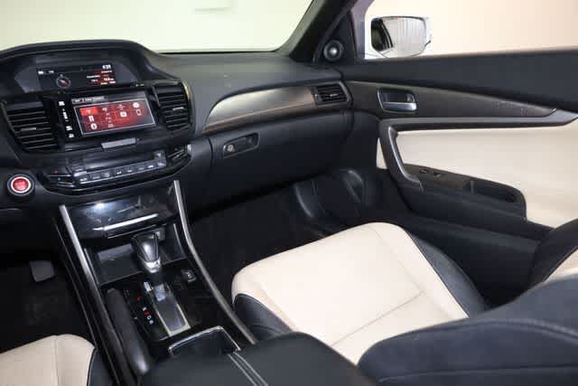 Thumbnail: 2016 Honda Accord - 18