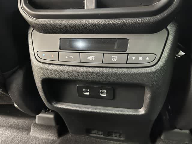 Thumbnail: 2026 Honda Pilot - 26