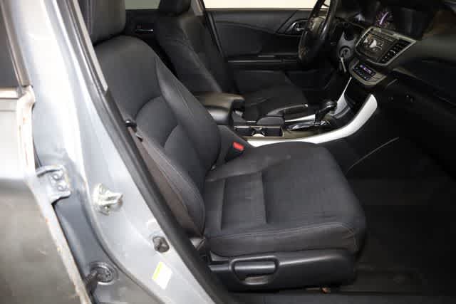 Thumbnail: 2013 Honda Accord - 31