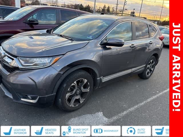 2017 Honda CR-V Touring's photo