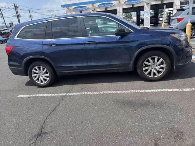 Thumbnail: 2019 Honda Pilot - 11