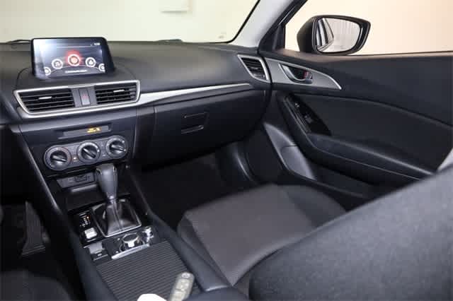 Thumbnail: 2018 Mazda Mazda3 - 18