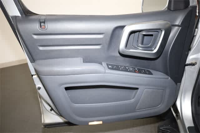 Thumbnail: 2006 Honda Ridgeline - 13