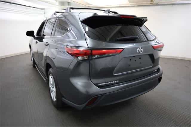Thumbnail: 2023 Toyota Highlander - 5