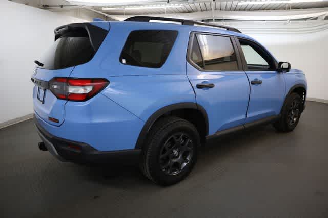 Thumbnail: 2024 Honda Pilot - 8
