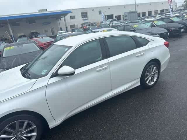 2022 Honda Accord LX 4