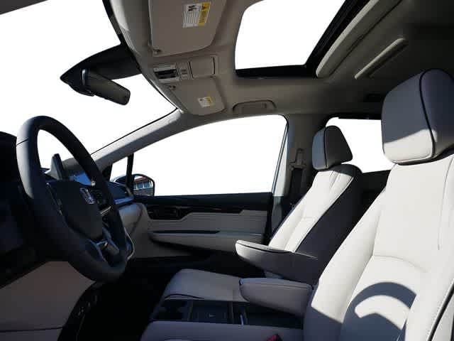 Thumbnail: 2026 Honda Odyssey - 7