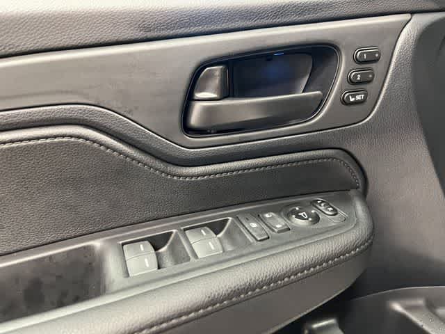 Thumbnail: 2026 Honda Odyssey - 12