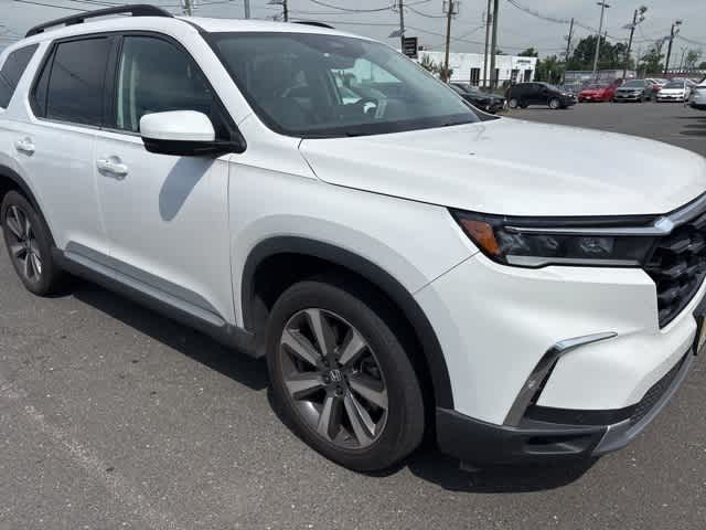 Thumbnail: 2023 Honda Pilot - 18
