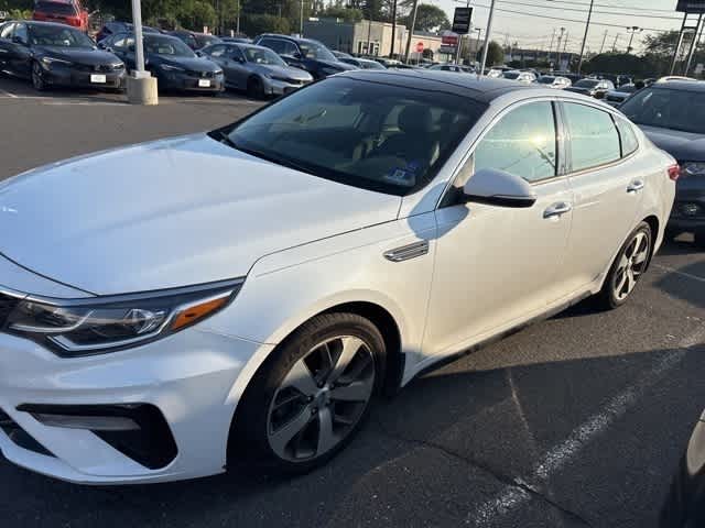 Thumbnail: 2020 Kia Optima - 3