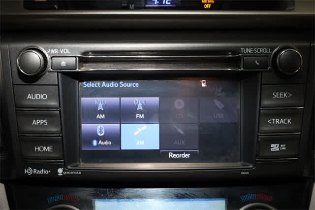 Thumbnail: 2015 Toyota RAV4 - 27