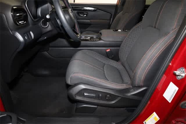 Thumbnail: 2023 Honda Pilot - 15