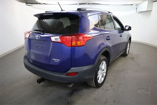 Thumbnail: 2015 Toyota RAV4 - 7