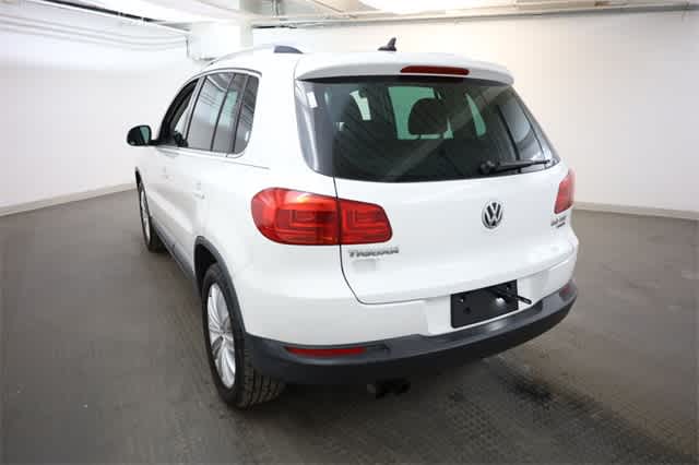 Thumbnail: 2012 Volkswagen Tiguan - 5