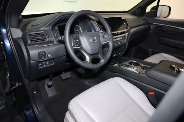 Thumbnail: 2024 Honda Passport - 14