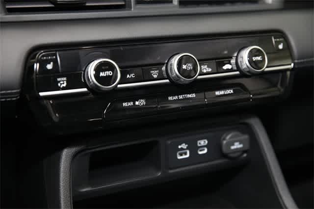 Thumbnail: 2025 Honda Pilot - 17