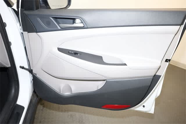 Thumbnail: 2018 Hyundai Tucson - 22