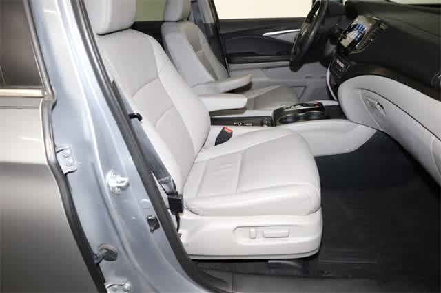 Thumbnail: 2022 Honda Pilot - 20