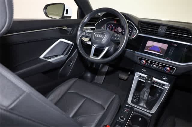 Thumbnail: 2021 Audi Q3 - 32
