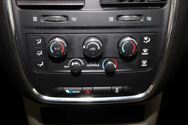 Thumbnail: 2015 Dodge Grand Caravan - 26