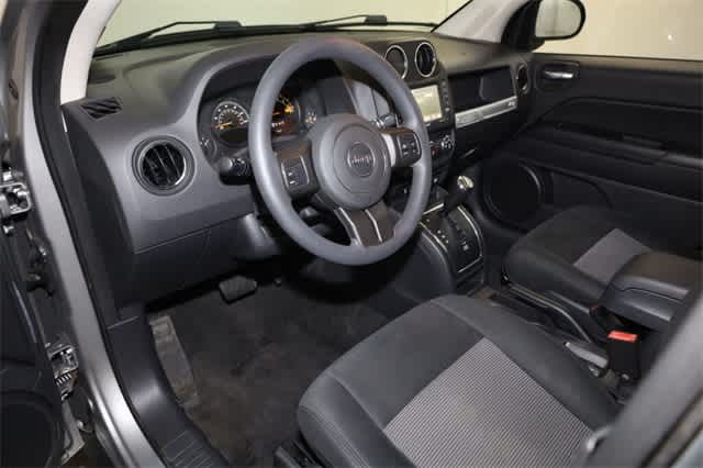 Thumbnail: 2015 Jeep Compass - 14