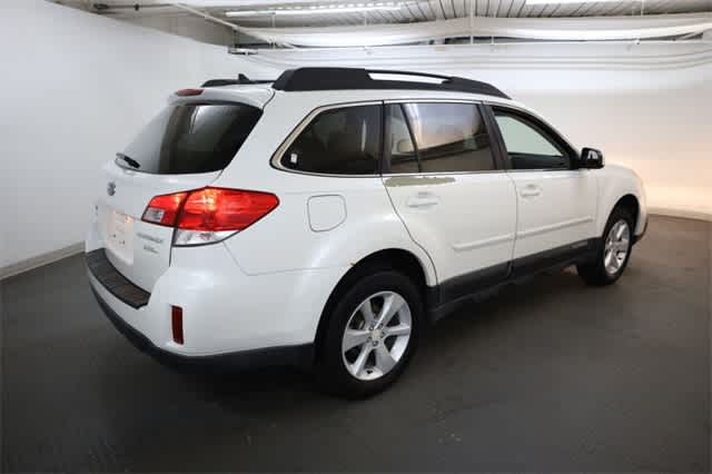 Thumbnail: 2014 Subaru Outback - 8