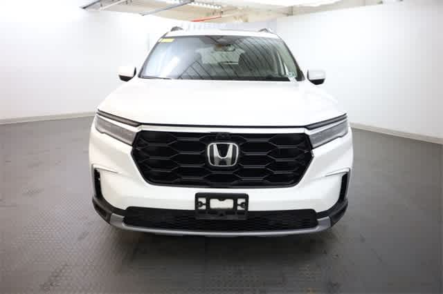 Thumbnail: 2023 Honda Pilot - 12