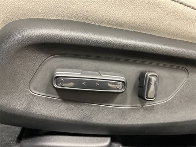Thumbnail: 2026 Honda HR-V - 14