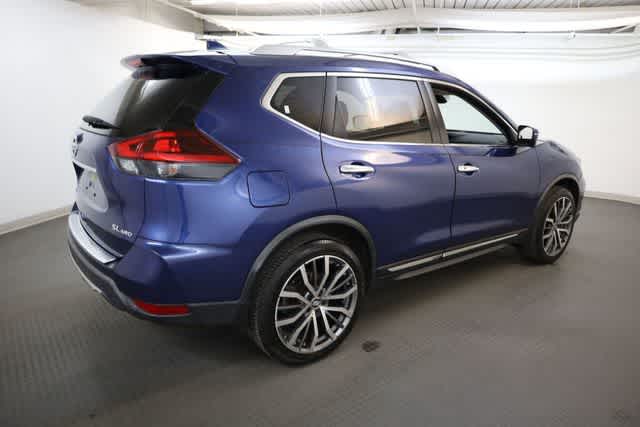 Thumbnail: 2018 Nissan Rogue - 8