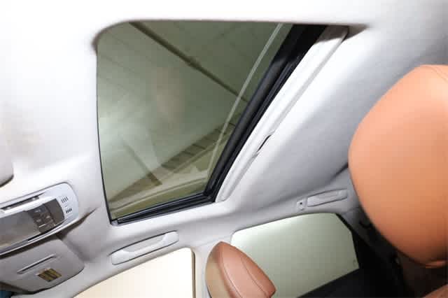 Thumbnail: 2015 Lexus RX - 28