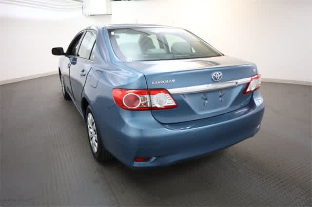 Thumbnail: 2013 Toyota Corolla - 5